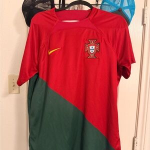 Nike Portugal National Team Soccer Jersey – Men’s Size Large